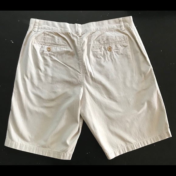 Banana Republic shorts - Picture 2 of 7